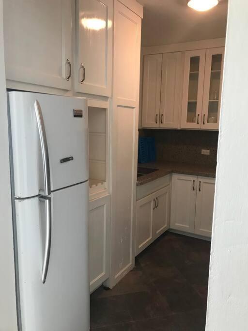 Negril Condo By The Beach Apt. 194 Point Village エクステリア 写真